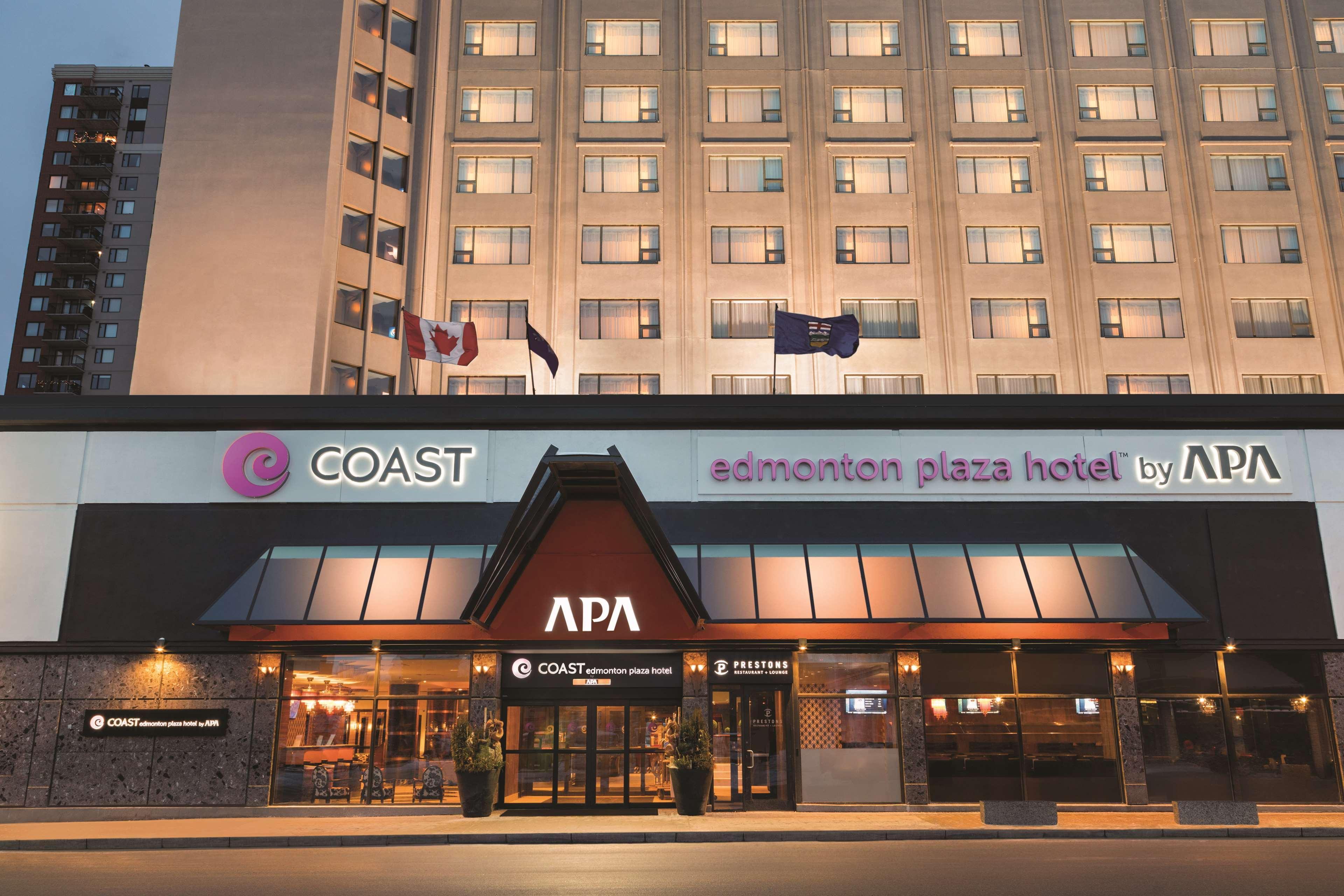 Coast Edmonton Plaza Hotel By Apa Exteriér fotografie